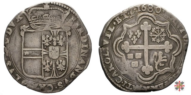 Mezzo scudo con la croce trilobata 1680 (Mantova)